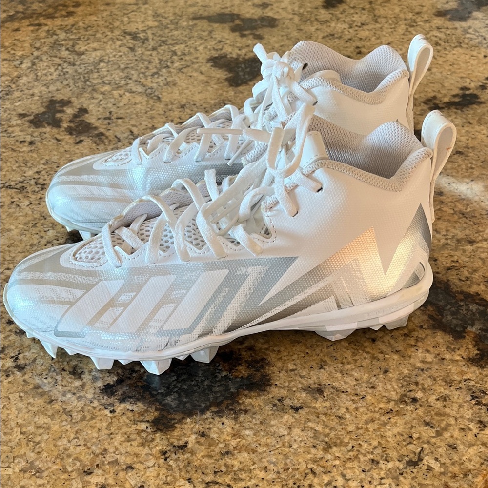 Adidas Freak white and silver football cleats size 7 men